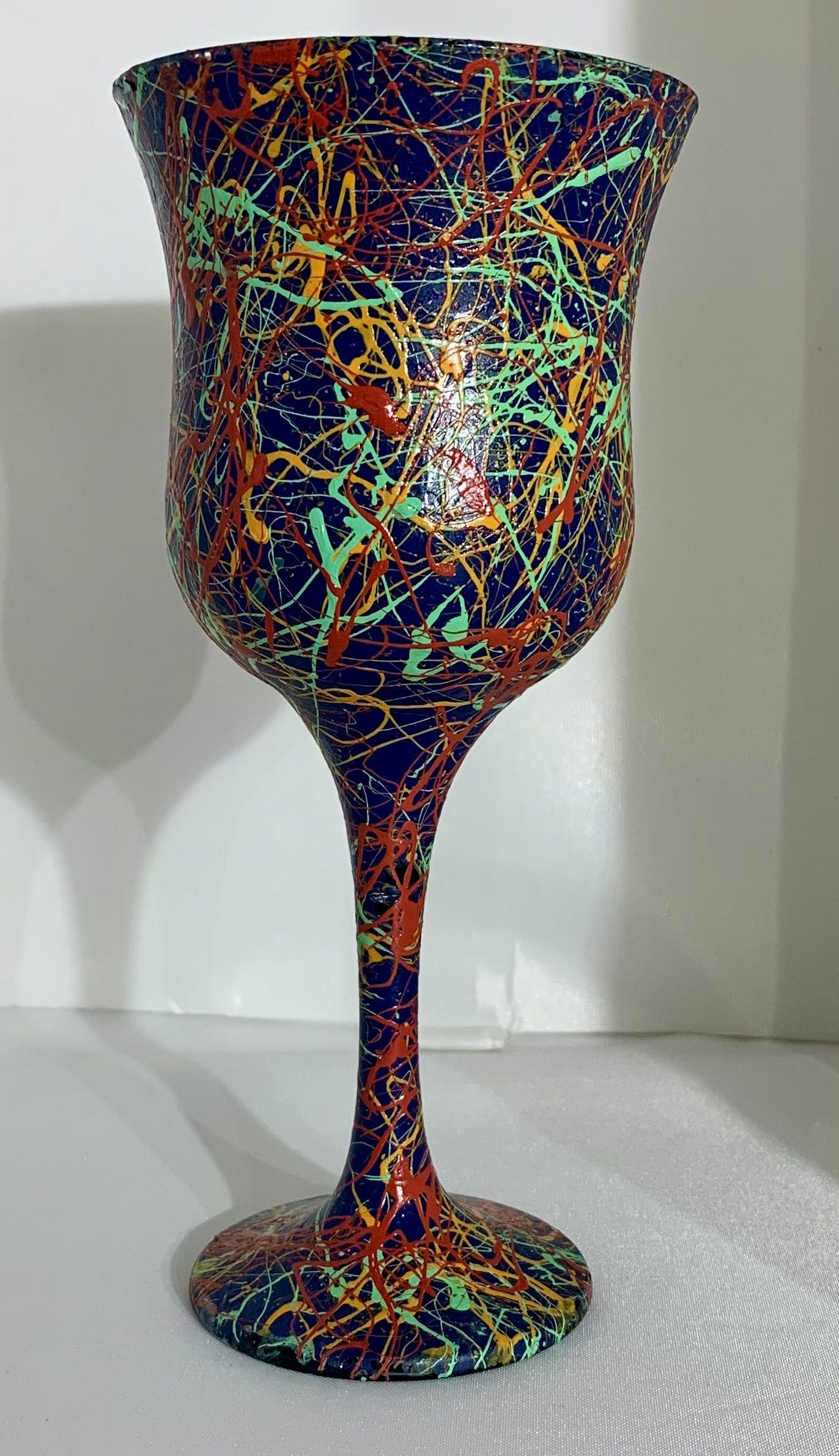 Hand - painted Wine Glass (II) — detail view 1